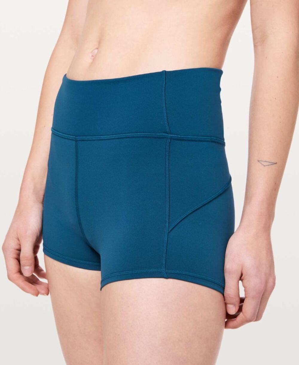 Lululemon In Movement Short 2.5" Size 4 Deep Marine Blue (?) Everlux HR EUC